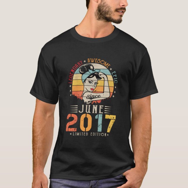 Camiseta Lendário Incrível Épico Desde Junho de 2017 (Frente)