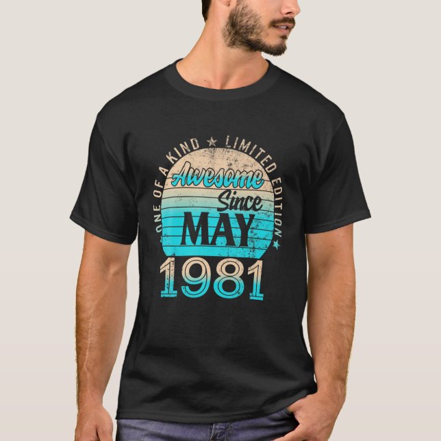 Camiseta Lendas Foram Nasceres Em Maio De 1981 A Vida Começ (Frente)