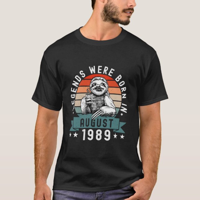 Camiseta Lendas Nasceram Em Agosto De 1989 Preguiça (Frente)
