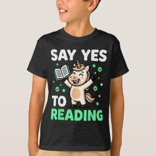 Camiseta Lendo fantasia de unicórnio homens mulheres crianç