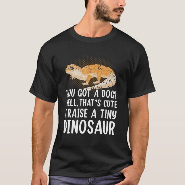 Camiseta Leopard Gecko Owner I Raise A Tiny Leopard Gecko (Frente)