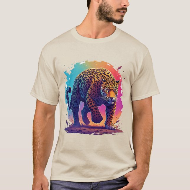 Camiseta Leopardo Colorido Avançando Furtivamente (Frente)
