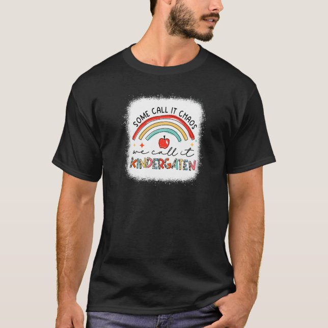 Camiseta Leopardo Rainbow Alguns Chamam De Caos Que Chamamo (Frente)
