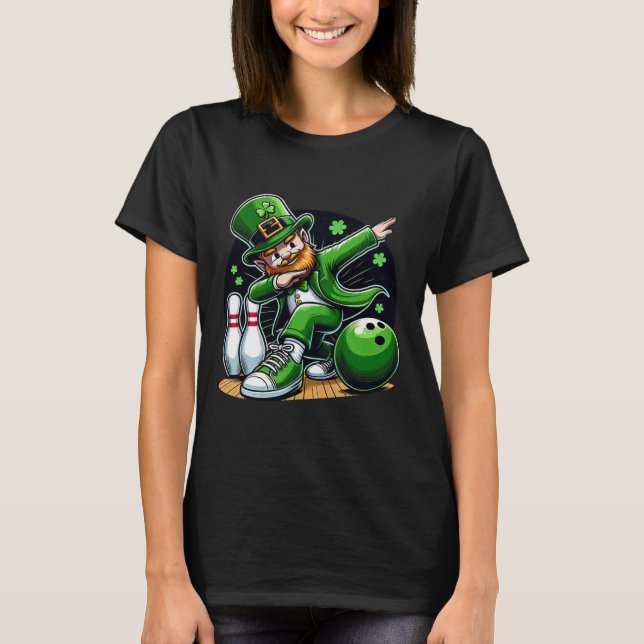 Camiseta Leprechaun Dançando Bowling Irlandês Dia de São Pa (Frente)