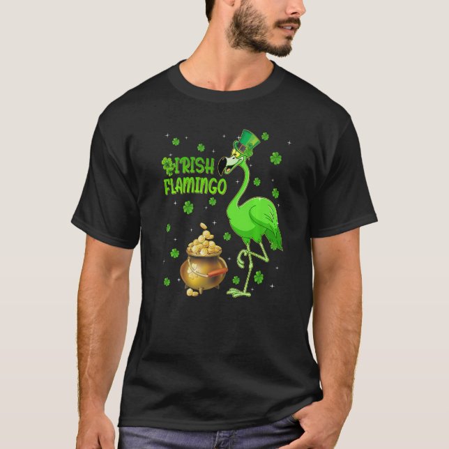 Camiseta Leprechaun Hat Irish Flamingo Dia de São Patrício (Frente)