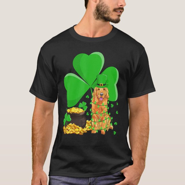 Camiseta Leprechaun Hat Shamrock Ouro Retriever Rua Patri. (Frente)