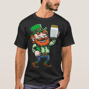 Camiseta Leprechaun Moonshine Jar St Paddys Day Feliz Rua P