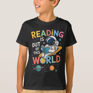 Camiseta Ler é fora deste mundo livros engraçados espaciais