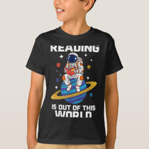 Camiseta Ler é fora deste mundo livros engraçados espaciais