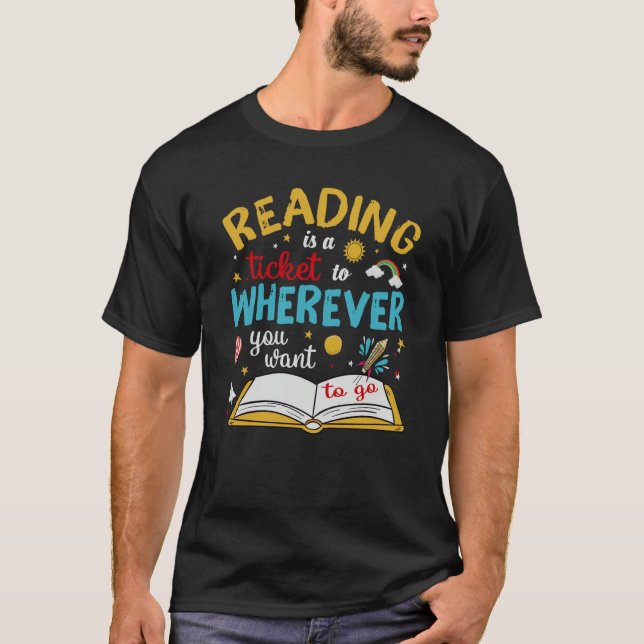 Camiseta Ler É Um Bilhete Para Onde Quiser Ir (Frente)