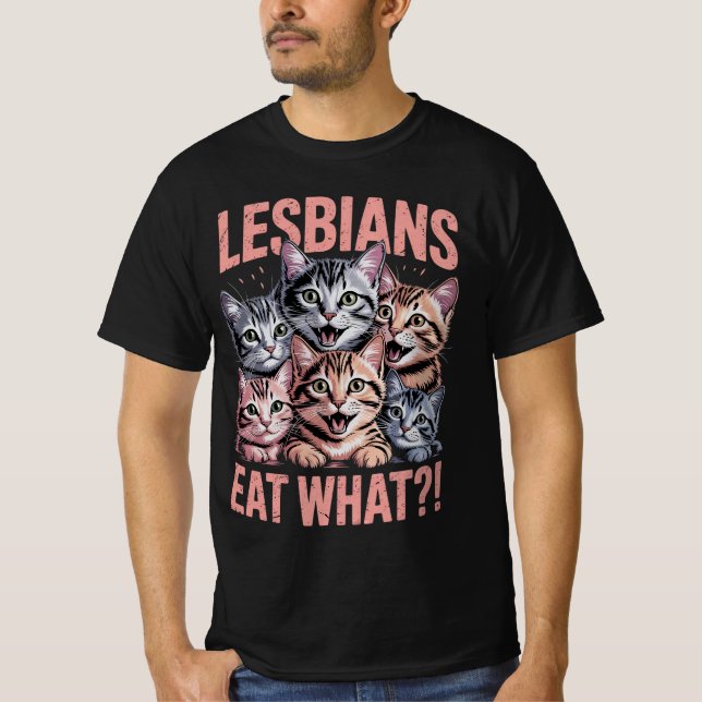 Camiseta Lésbicas Comem Que Orgulho LGBTQ Lésbica De Gato E (Frente)