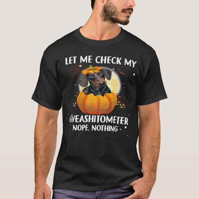 Camiseta Let Me Check My Dachshund Halloween (Frente)