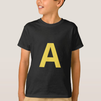 Camiseta Letra amarela A Festa Vermelha do Halloween Tee Ki