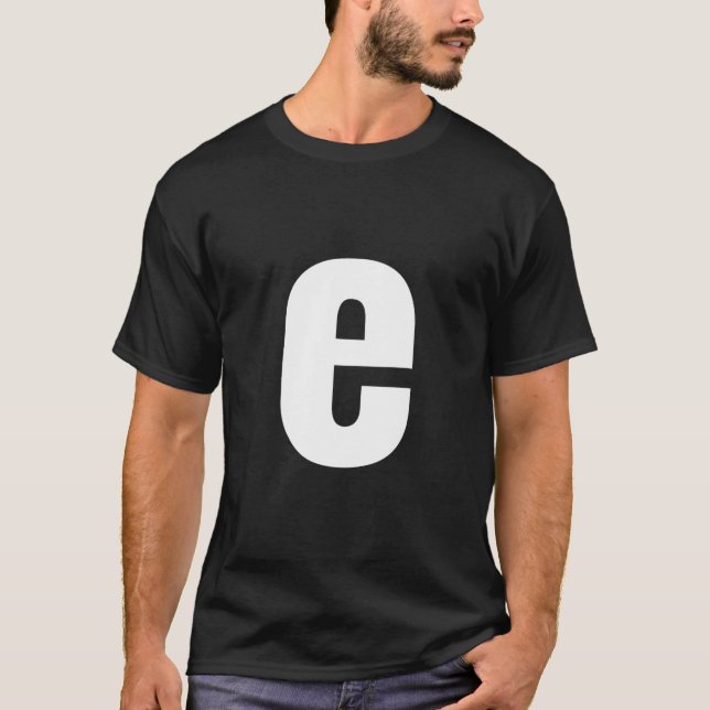 Camiseta Letra E Minúscula Alphabet Spell Palavras E Nomes (Frente)