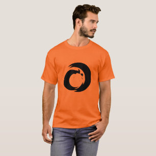 Camiseta Letra Estilizada "A" Monograma Arte Moderna