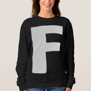 Camiseta Letra F grande e branca em negrito