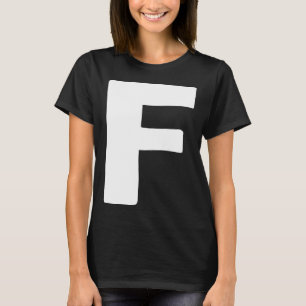 Camiseta Letra F grande e negrito branco