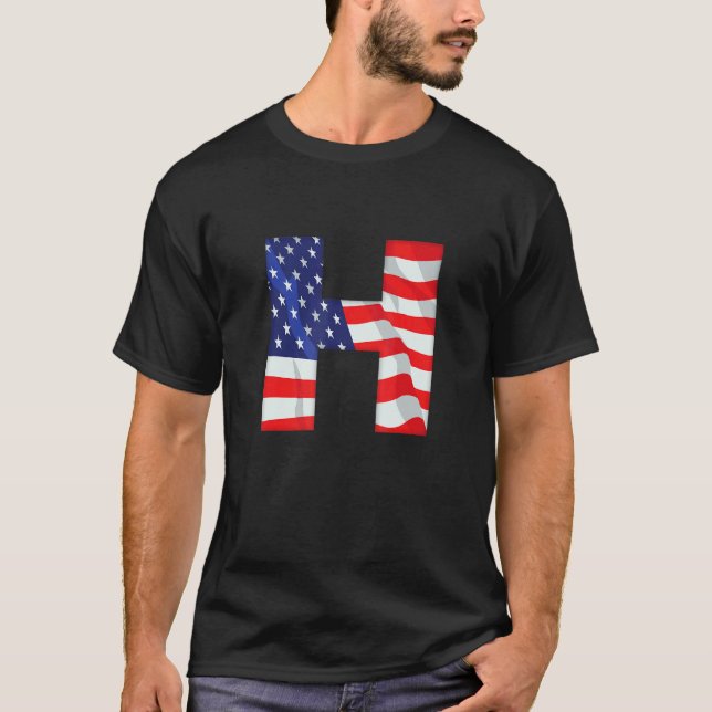 Camiseta Letra H Maiúscula Alfabet Eua American Flag Monsen (Frente)