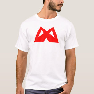 Camiseta Letra M Geométrica Estilosa e Negrita Vermelha