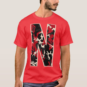 Camiseta Letra maiúscula inicial N Camo Alphabet Mulheres p