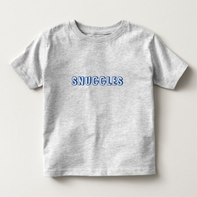 Camiseta Letras azuis "Snuggles" (Frente)