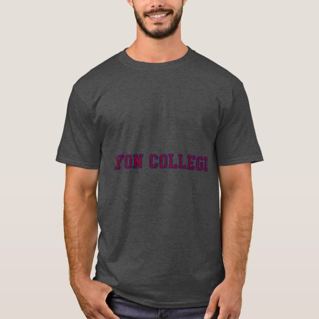 Camiseta Letras Tradicionais de Faculdade Lyon College (Frente)