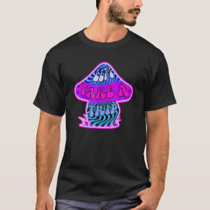 Camiseta Let's Take A Trip  Groovy Psychedelic Retro Mushro