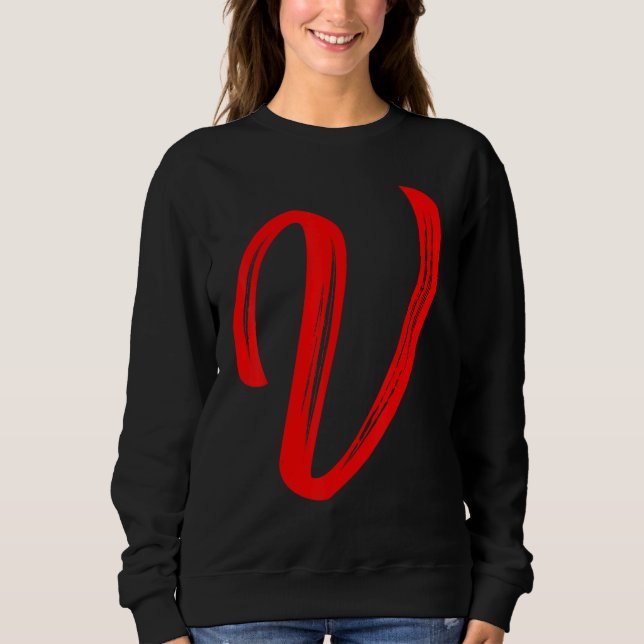 Camiseta Letter V Alphabet Large Red Graphic Initial (Frente)