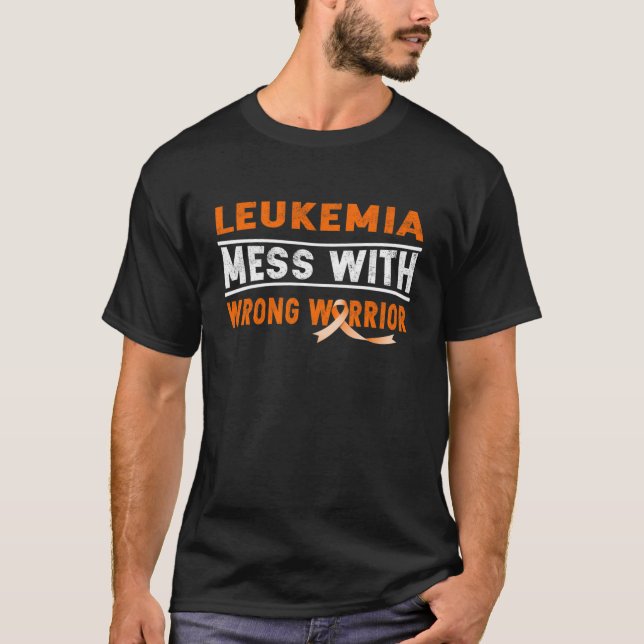 CAMISETA LEUCEMIA COM A GUERRA ERRADA (Frente)
