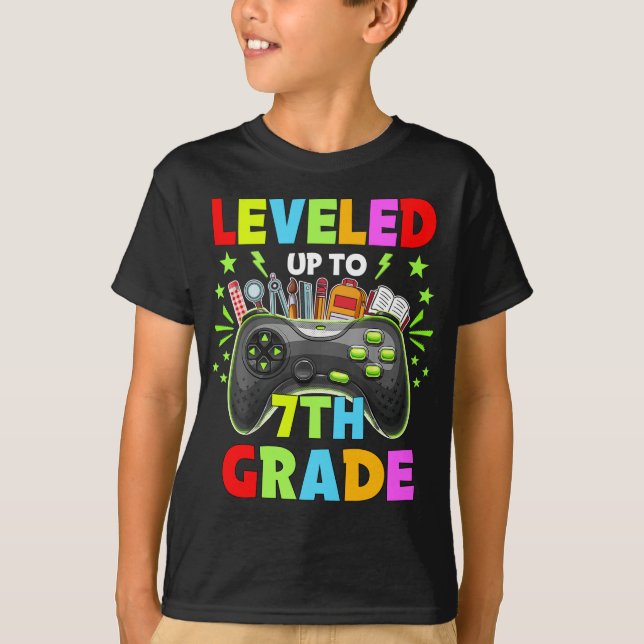 Camiseta Levado até 7 no Grau Voltar ao Jogo Escolar (Frente)