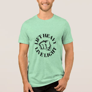 Camiseta Levante Pesado, Deixe A Luz - A Força Atende À Ser