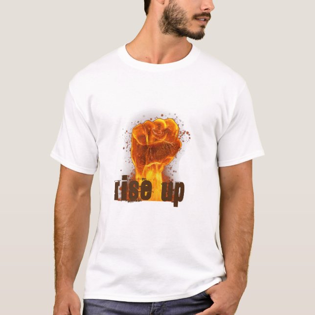 Camiseta Leve-se Punho Flamejante (Frente)