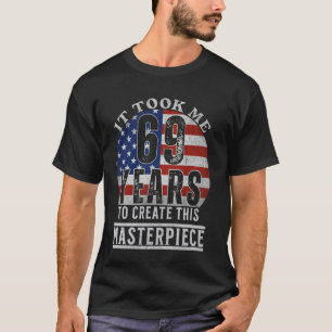 Camiseta Levei 69 anos para criar esta obra-prima 69t