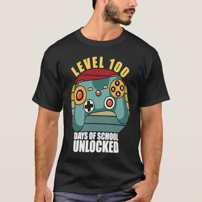 Camiseta Level 100 Days Of School Unlocked Gamer Video Game (Frente)
