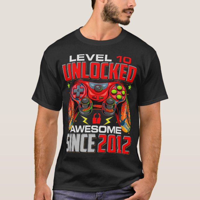 Camiseta Level 10 Unlocked Awesome Since 2012 10th Birthday (Frente)