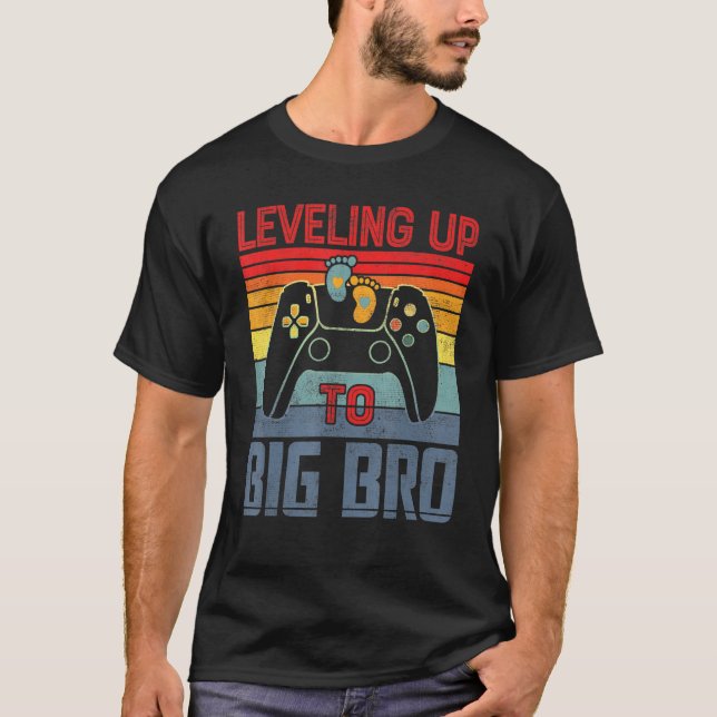 Camiseta Leveling Up To Big Bro Promoted To Big Brother Gam (Frente)