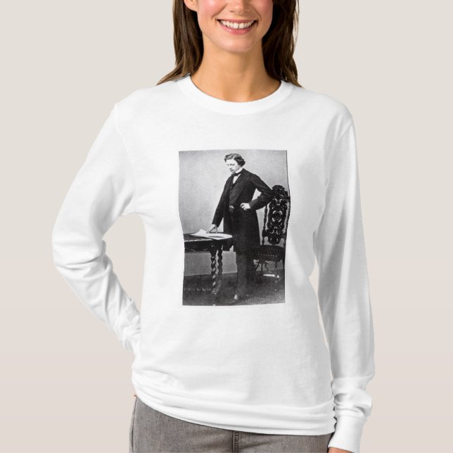 Camiseta Lewis Carroll envelheceu 29 (Frente)