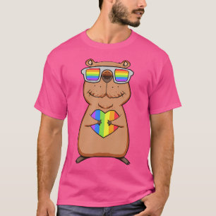 Camiseta Lgbt Heart Love Orgulho gay Rainbow Animal Capybar