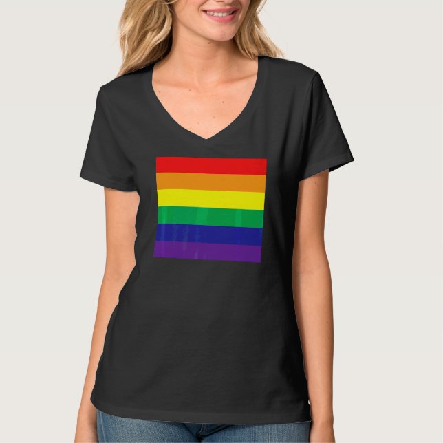 Camiseta Lgbt Rainbow Fist Pride Mont Merch Lgbtq Gay Prid (Frente)