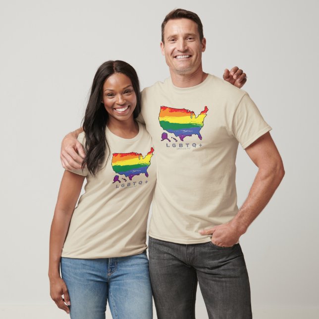 Camiseta LGBTQ+ EUA Orgulhoso AF (Unissex)