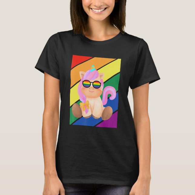 Camiseta LGBTQ Flag Gay Pride Month Rainbow Cute Unicorn LG (Frente)