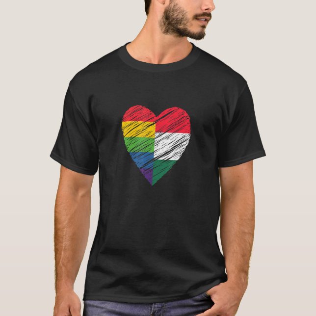 Camiseta LGBTQ Hungary Gay Pride Heart for Gay and Lesbian  (Frente)