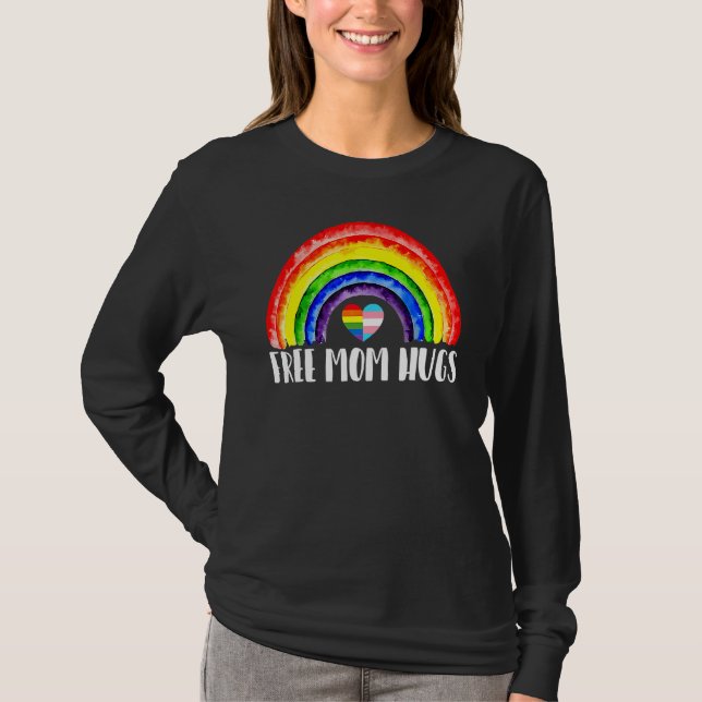 Camiseta Lgbtq Livre Mãe Abraços Orgulho gay Lgbt Ally Rain (Frente)