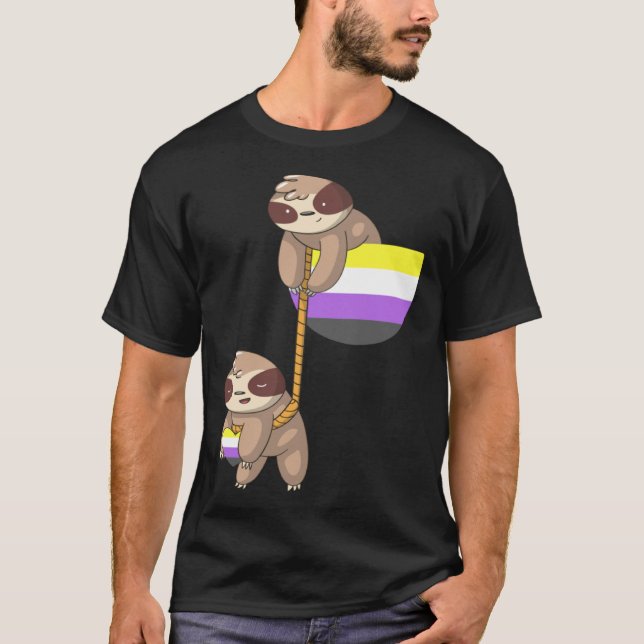 Camiseta LGBTQ Nonbinary Pride Sloth Rope Playing Nonbinary (Frente)