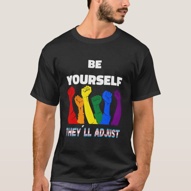 Camiseta Lgbtq Rainbow Transgender Flag Be Yourself They'Ll (Frente)
