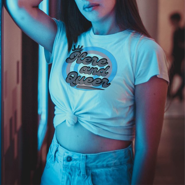 Camiseta LGBTQ: Sinalizador Trans - Aqui e Fila (Criador carregado)