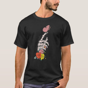 Camiseta Liberte-Se Da Borboleta Da Mão Floral P