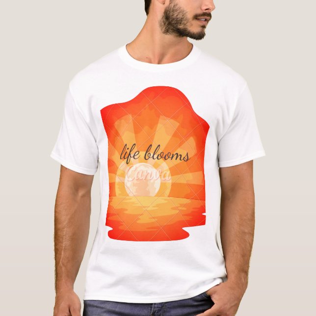 Camiseta Life Blooms (Frente)