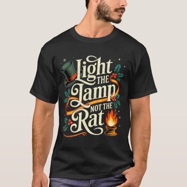 Camiseta Light The Lamp Not The Rat Funny Christmas Matchin (Frente)
