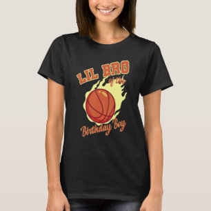 Camiseta Lil Bro Do Aniversário Da Família De Basquete